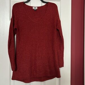 Old navy v neck sweater red and orange size small